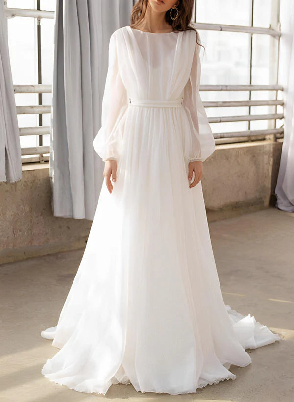 Abito da sposa in chiffon ampio e vaporoso con maniche lunghe e colletto fantasia a trapezio